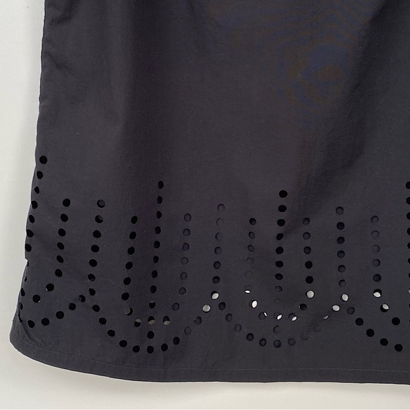 GAP Small Laser Cut Out Tank Top Shell Layer Sleeveless Cotton Blend Black - Picture 4 of 4